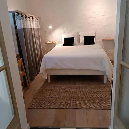 Cosy Intra-muros Апартаменты